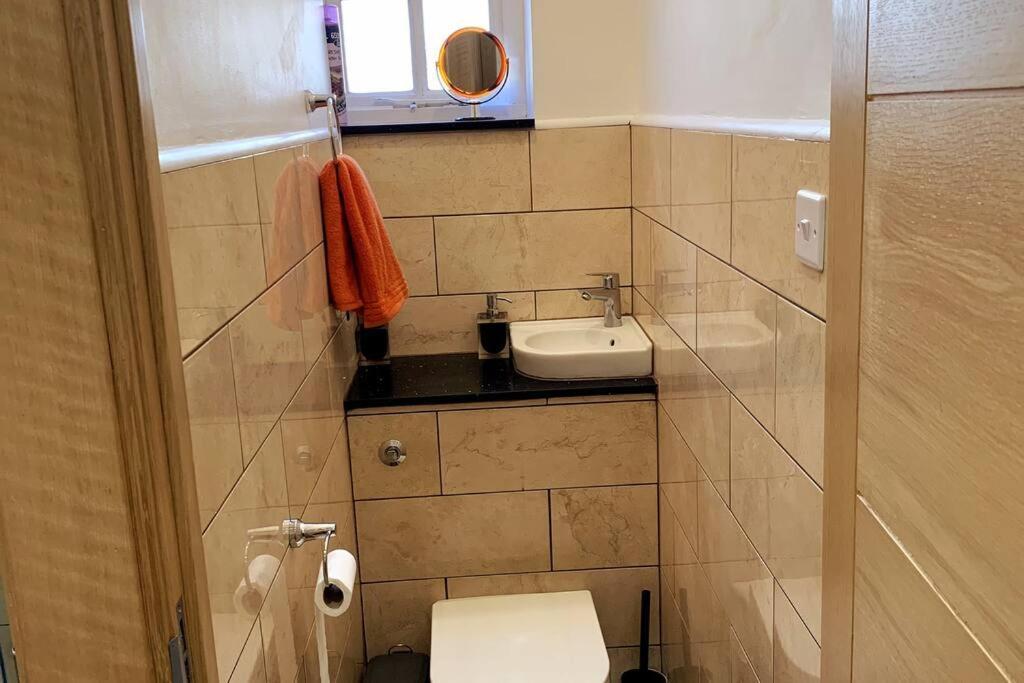 Stylish And Cosy 3 Bedroom Appartment Londra Dış mekan fotoğraf